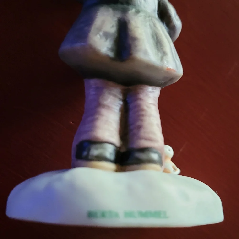 Goebel Hummel “Peaceful Perch” Porcelain Figurine BH 86/P - Picture 5 of 6